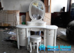 Meja Rias Warna Putih Chamonic Terbaru