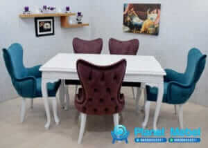 Meja Makan 4 Kursi Type Zara