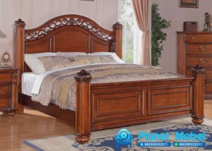 Tempat Tidur Kayu Jati Jepara